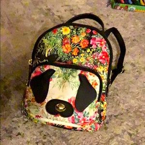 A buetiful backpack
